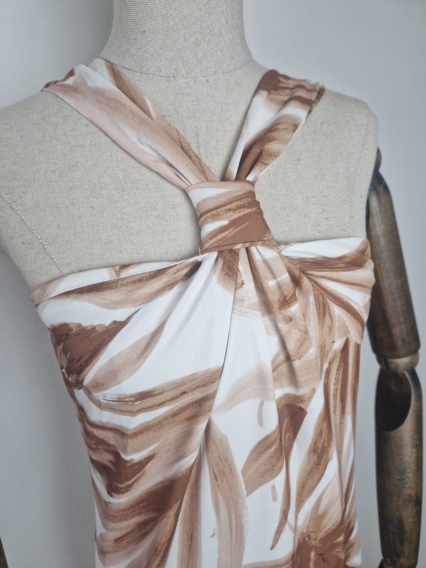 Vestido Amara Camel