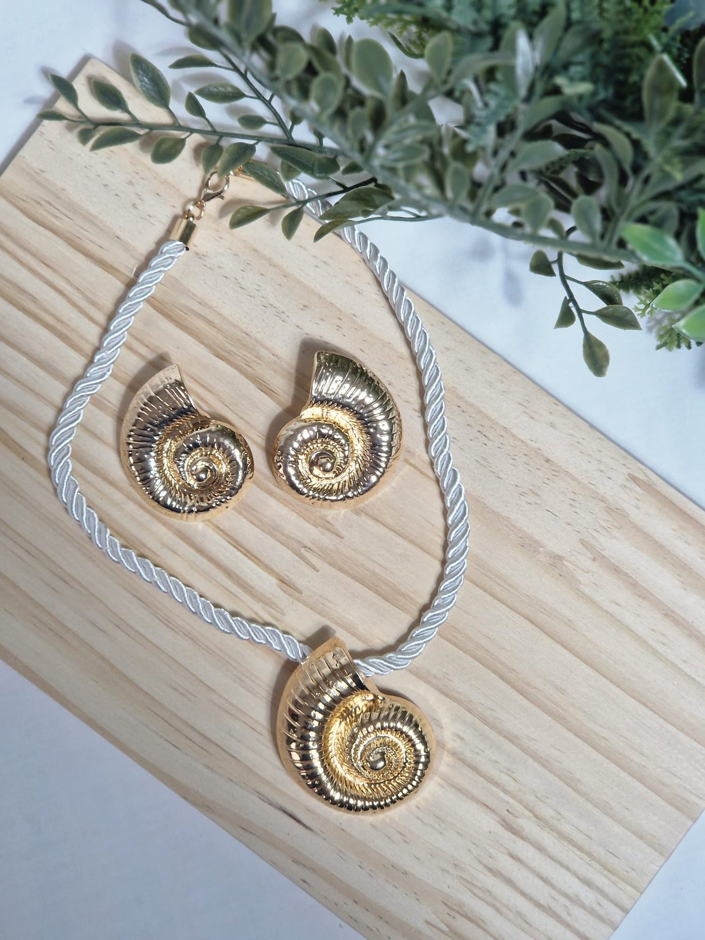 Pendientes Caracola