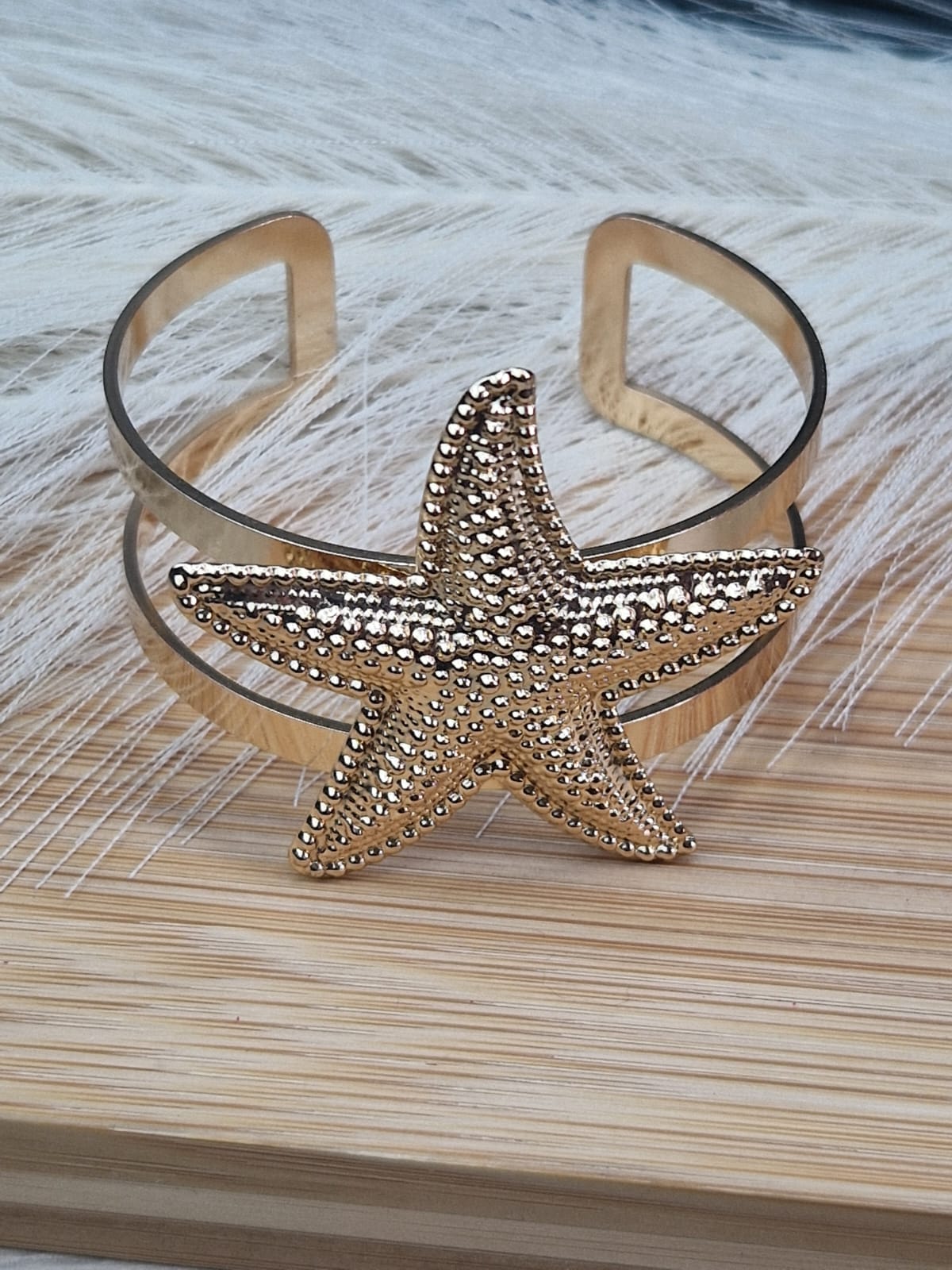 Brazalete Estrella Dorada